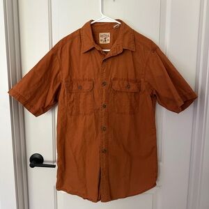 Men’s Burnt Orange RedHead Brand button up - Size M